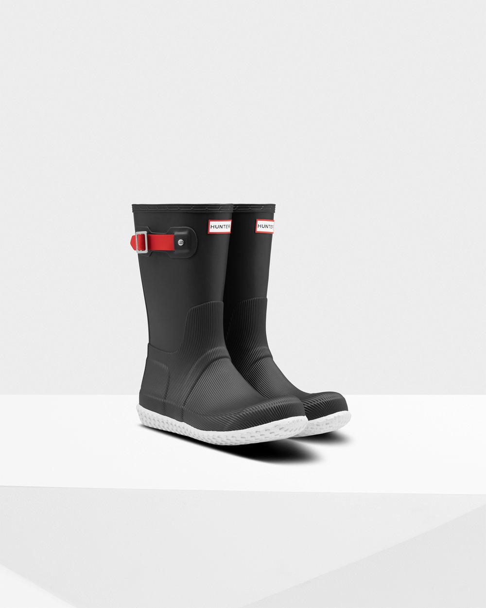 Hunter Original Flat Heel Calendar Sole Short Rain Boots - On Sale Mens Black/Red - BEZPOC610